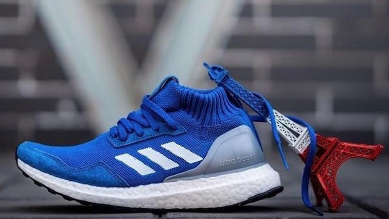 adidas Consortium Ultra Boost Mid Run Through Time BY3056